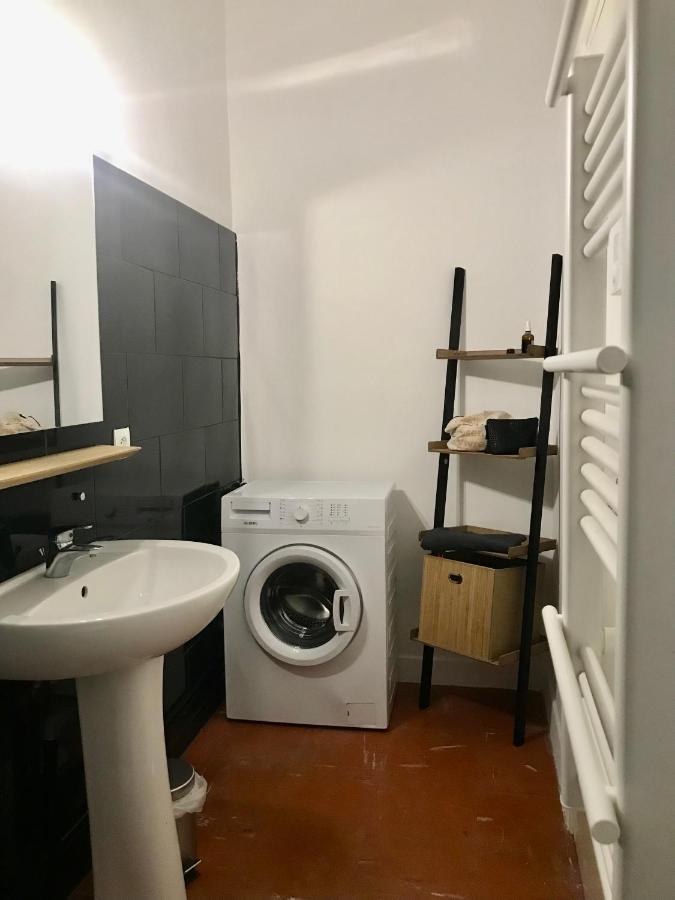 Charmant T2 De 48M2 Au Coeur Du Village De Lézignan-Corbières Zewnętrze zdjęcie